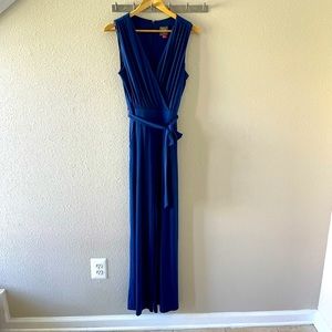 Women’s Vince Camuto Navy Blue size M Jumpsuit with pockets!
